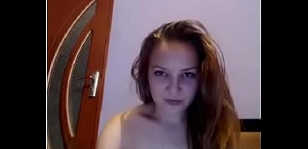 Redhead on webcam dildo and fingers